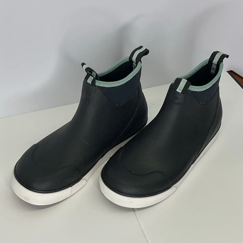 Bass Pro Shops Navy Deck / Rain Boots NWOT - Picture 2 of 10